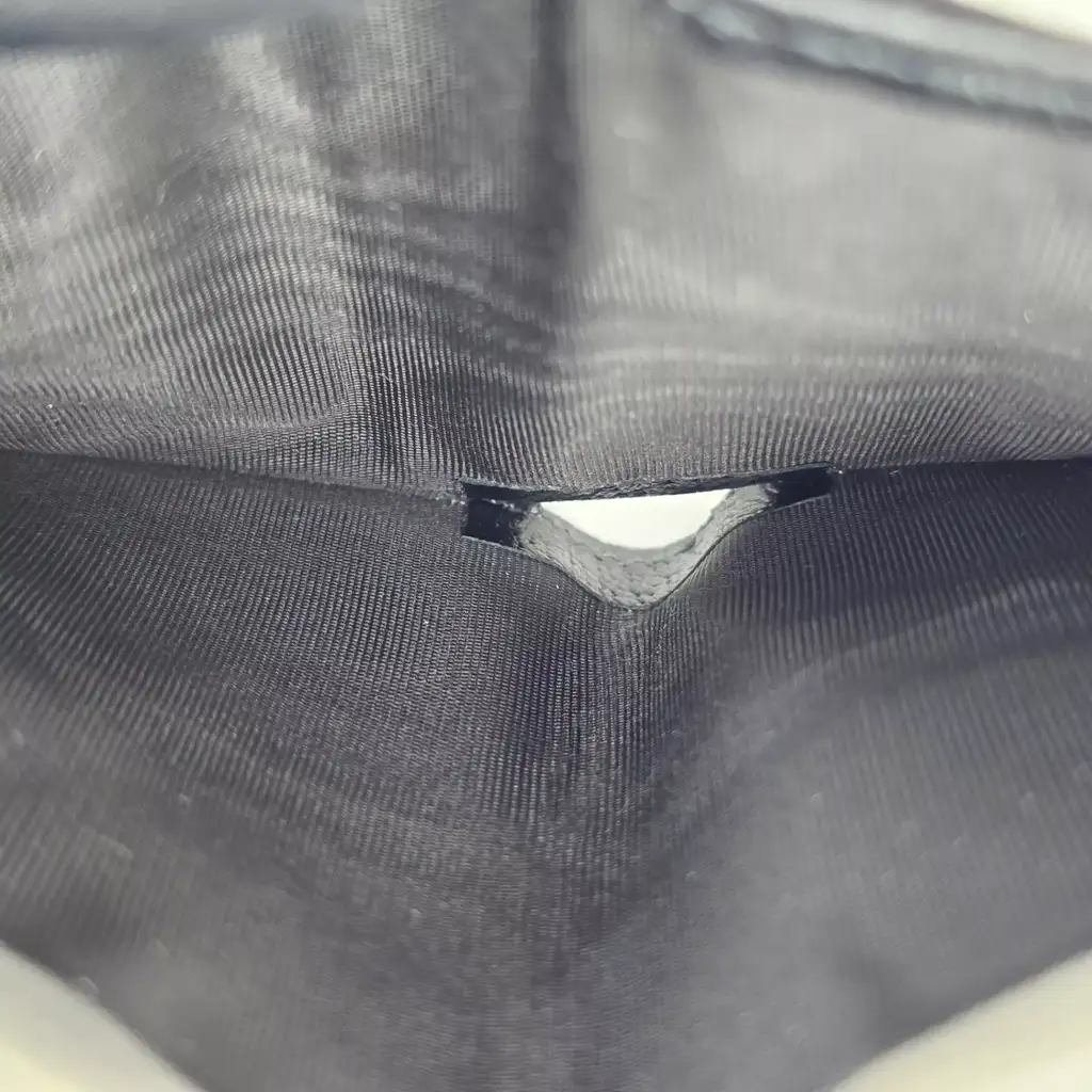 Gucci Leather GG Bi-Fold Wallet - Detail 2