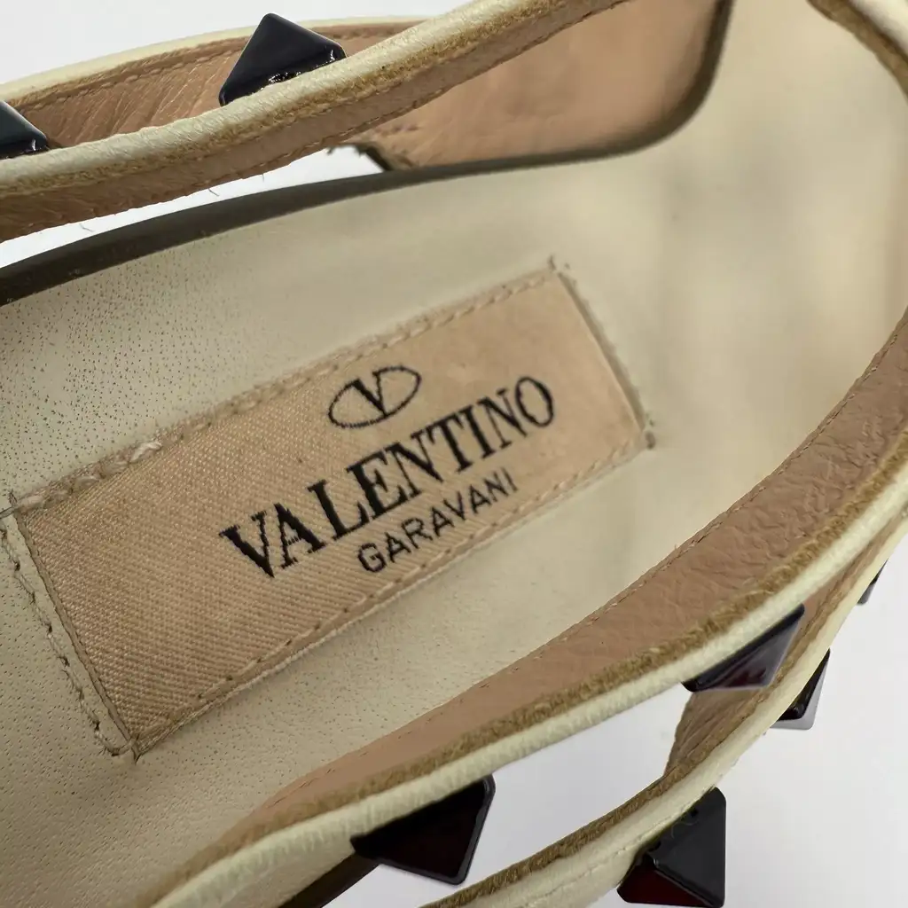 Valentino Green White Rockstud Sandals - Image 11