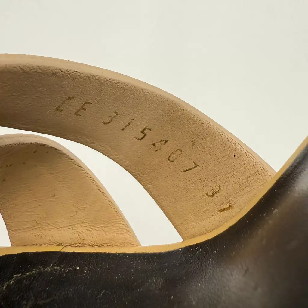 Saint Laurent Cream Patent Tribute Sandals - Detail 2