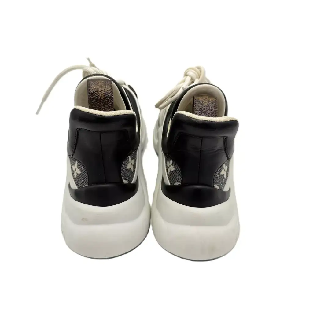 Louis Vuitton White/Black Archlight Sneakers - Image 6