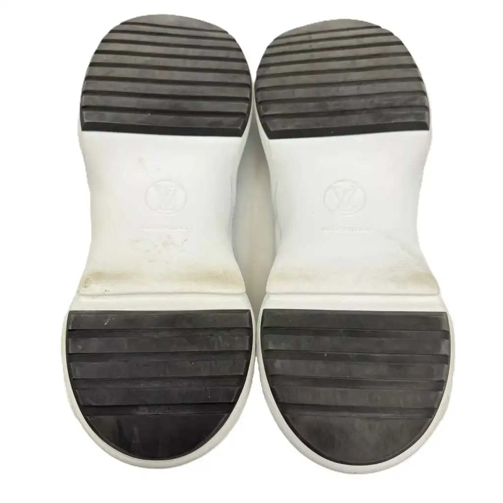 Louis Vuitton White/Black Archlight Sneakers - Side view