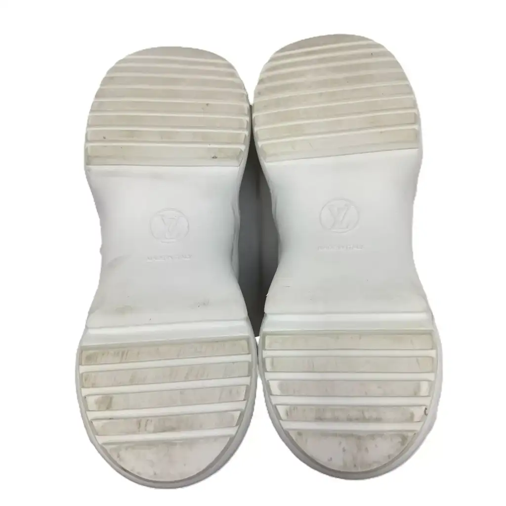 Louis Vuitton Black/White Archlight Sneakers - Side view