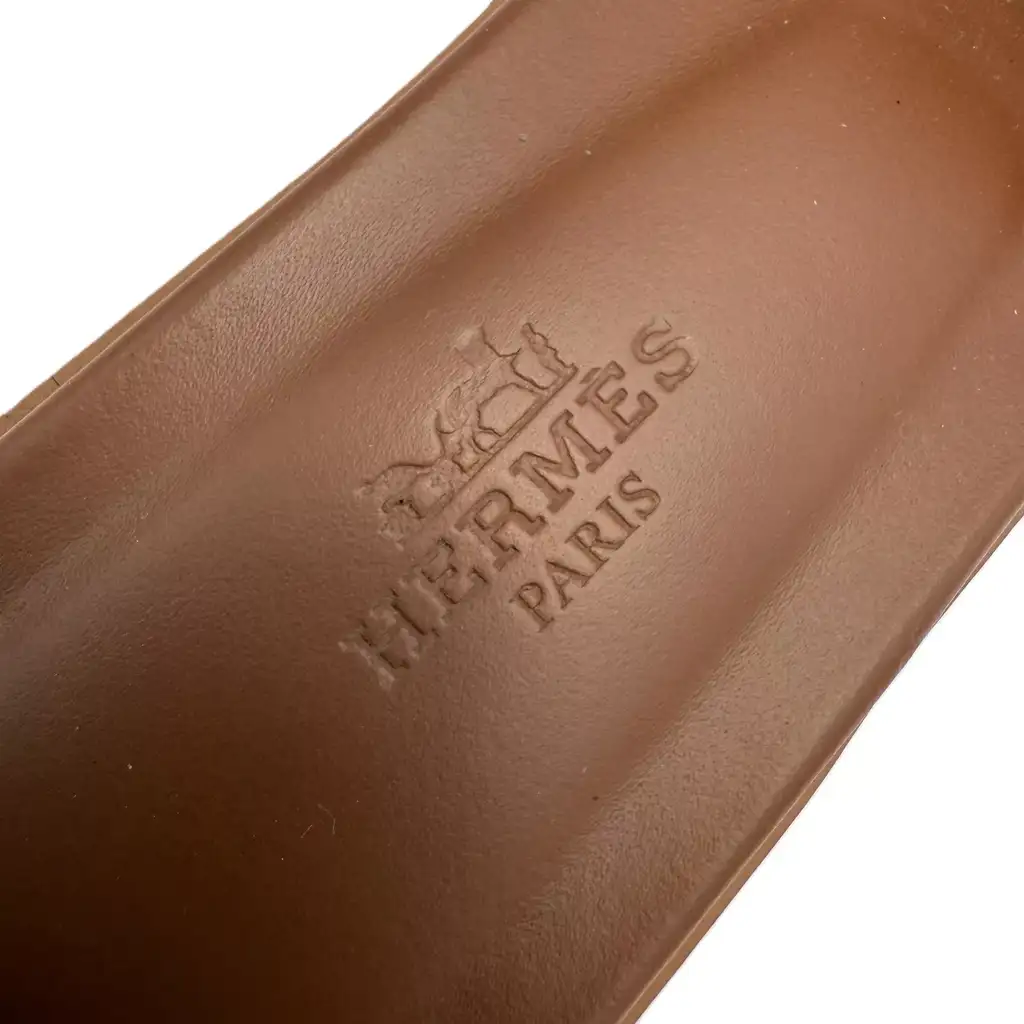 Hermès Femme Oran V Sandals - Detail 2