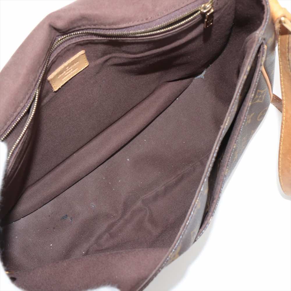 Louis Vuitton Menilmontant - 4