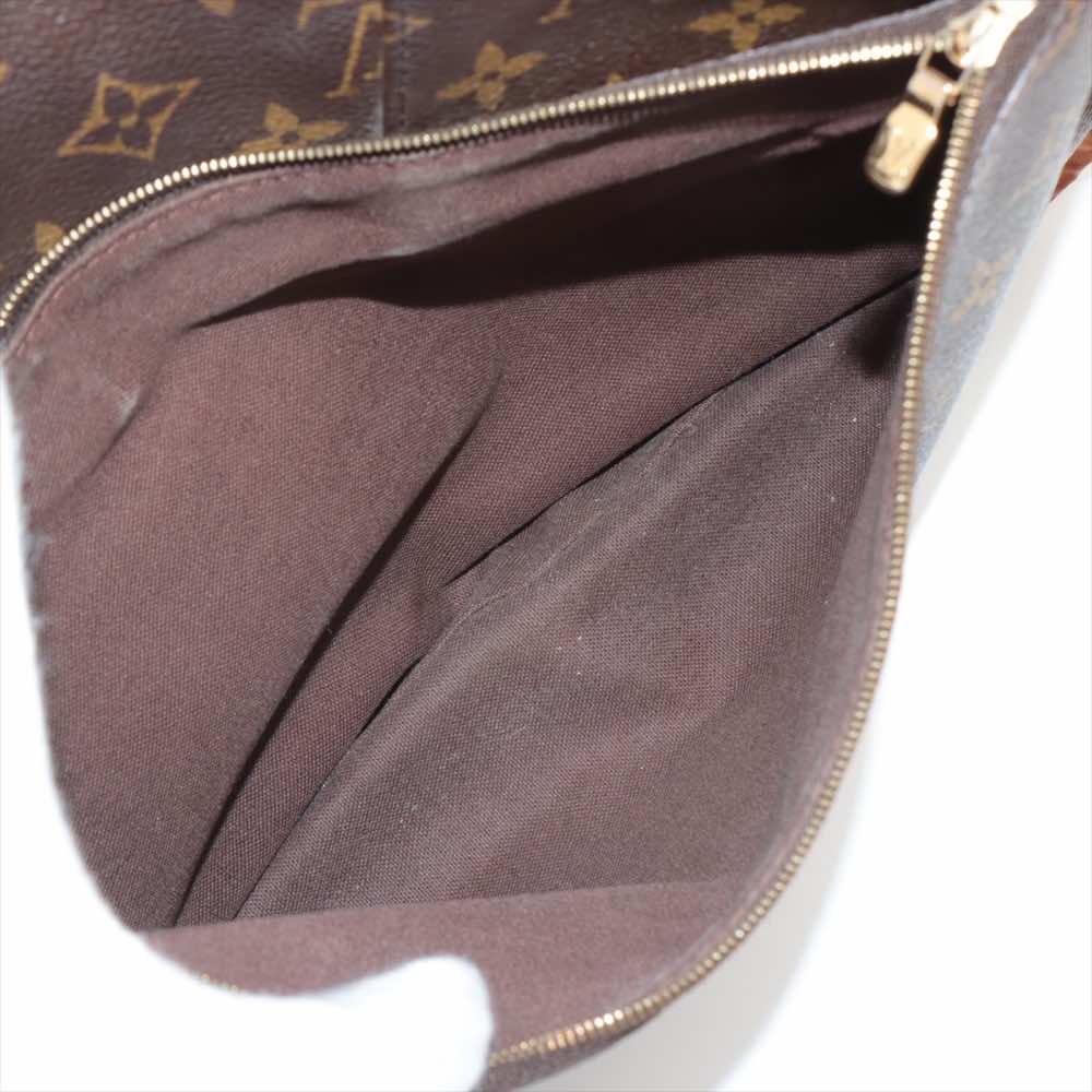 Louis Vuitton Menilmontant - Detail 2