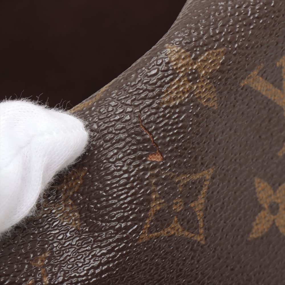 Louis Vuitton Menilmontant - Image 16