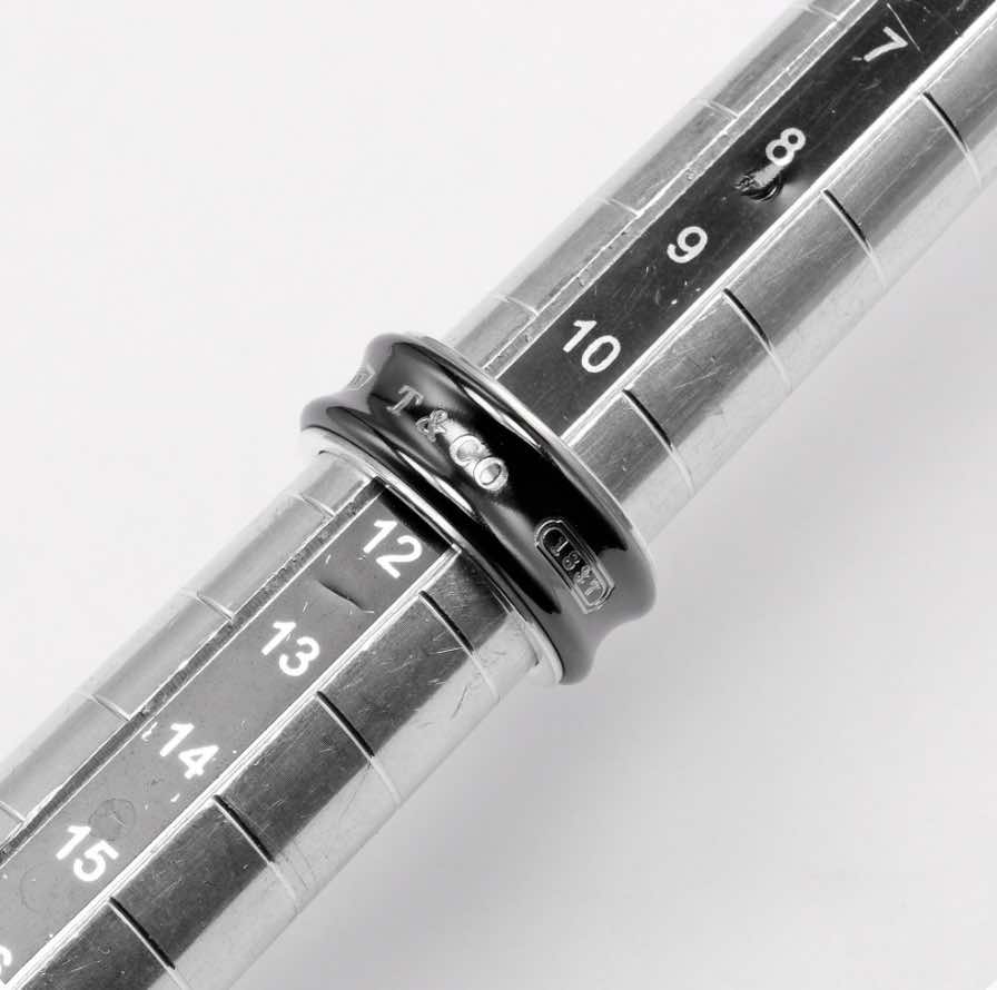 Tiffany & Co 1837 - Side view