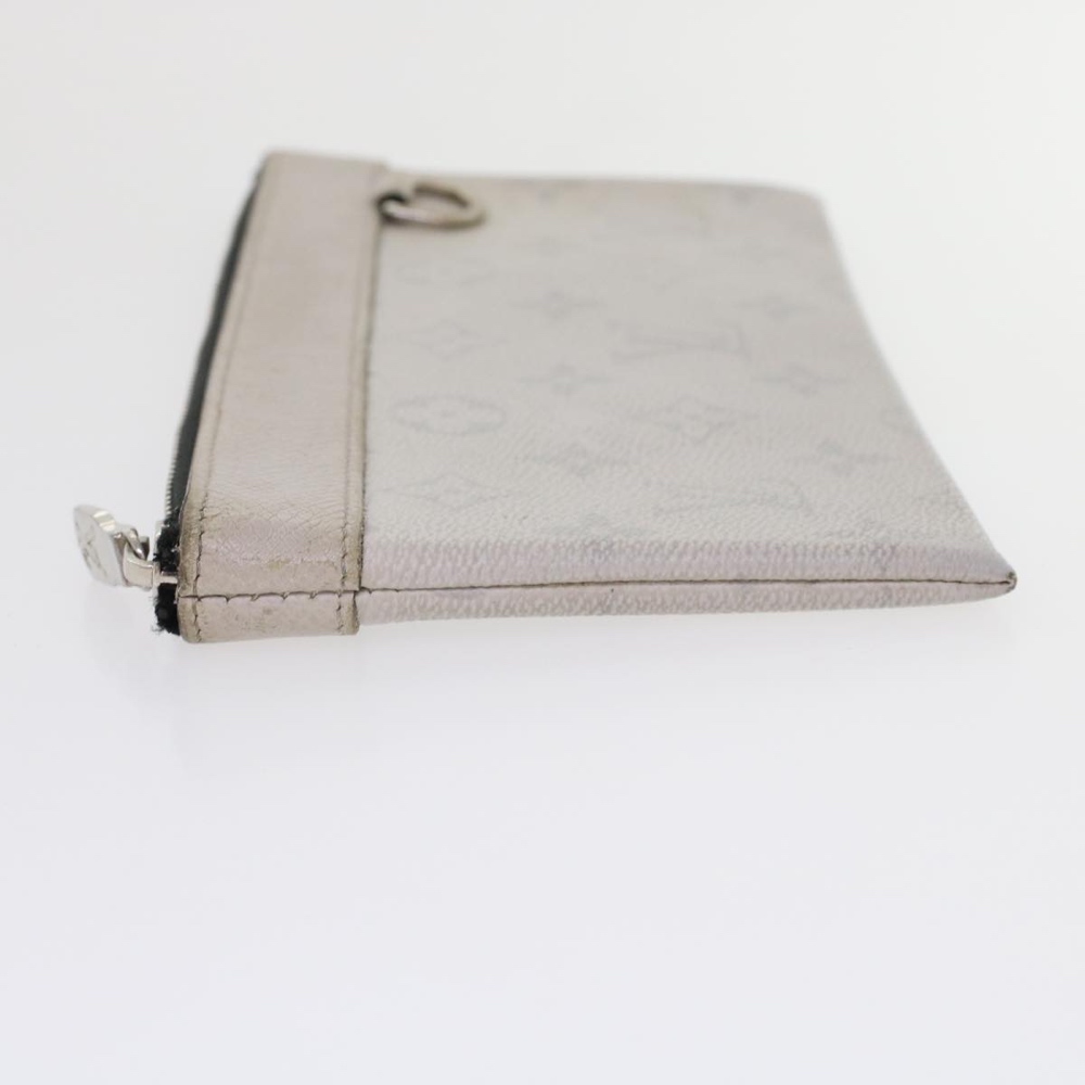 Louis Vuitton Discovery - Image 10