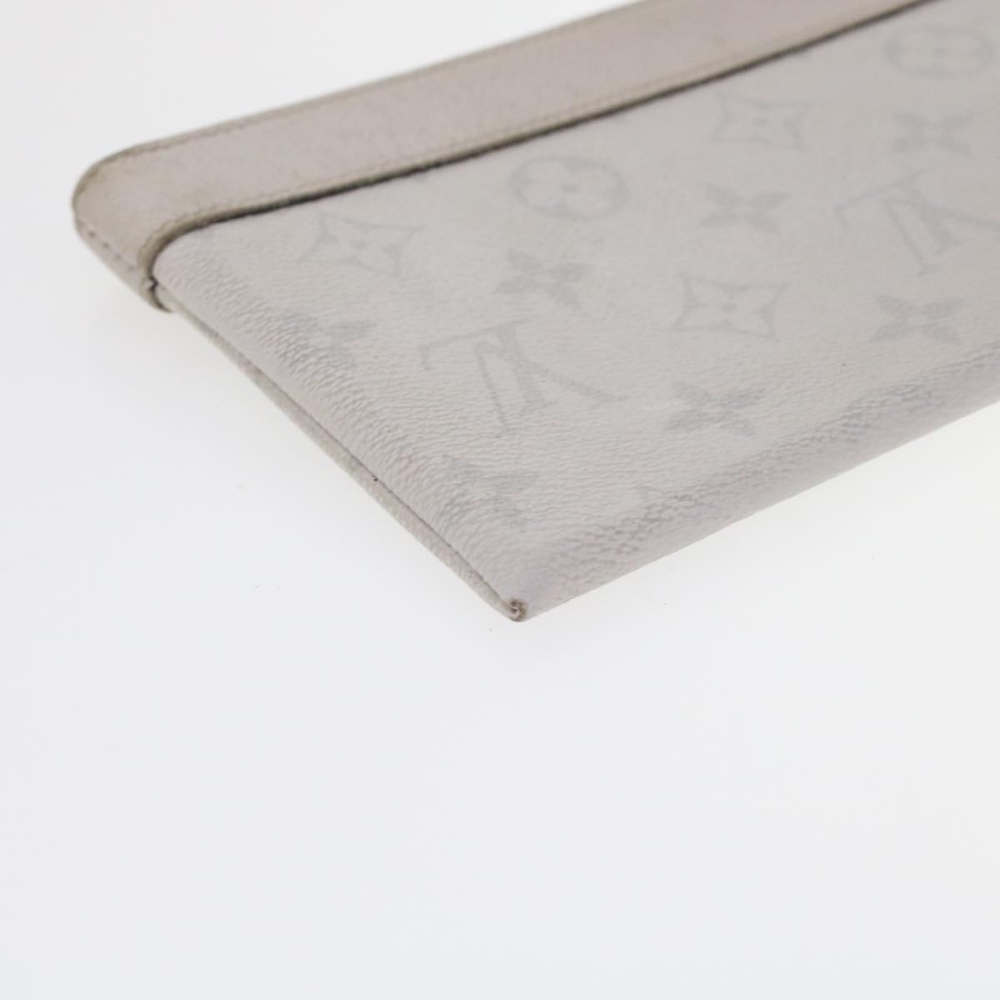 Louis Vuitton Discovery - Image 16