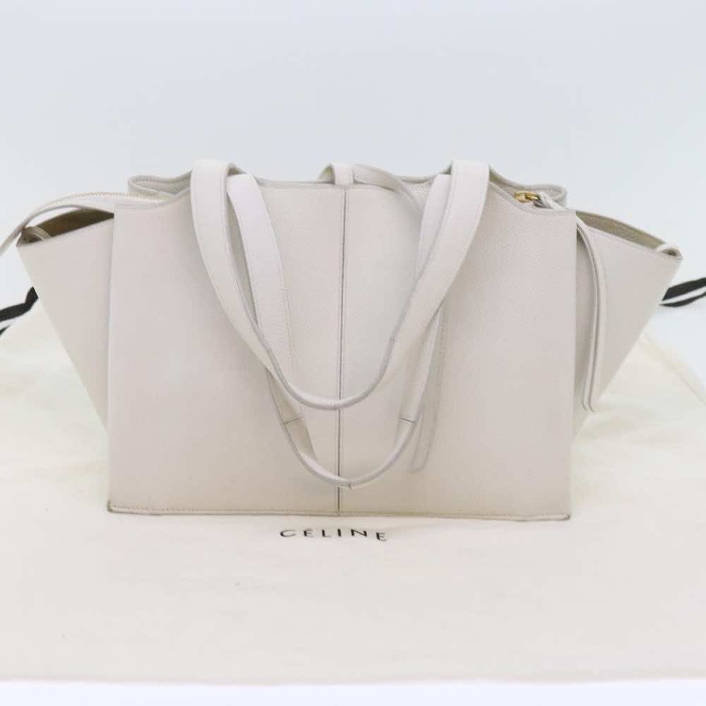 Céline  - Image 10