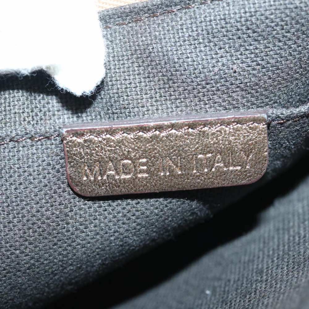 Burberry  - Image 11