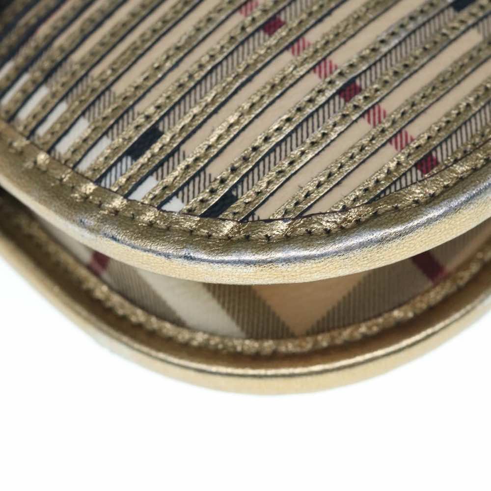 Burberry  - Image 16