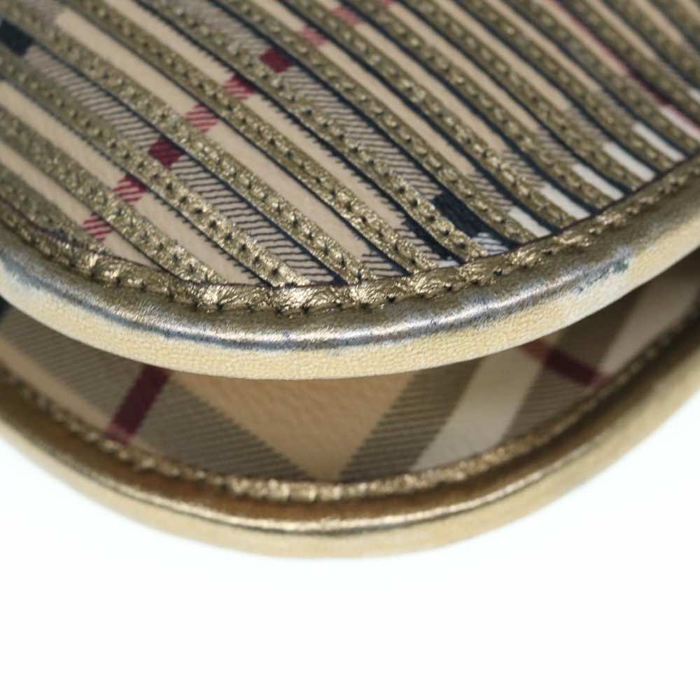 Burberry  - Image 19