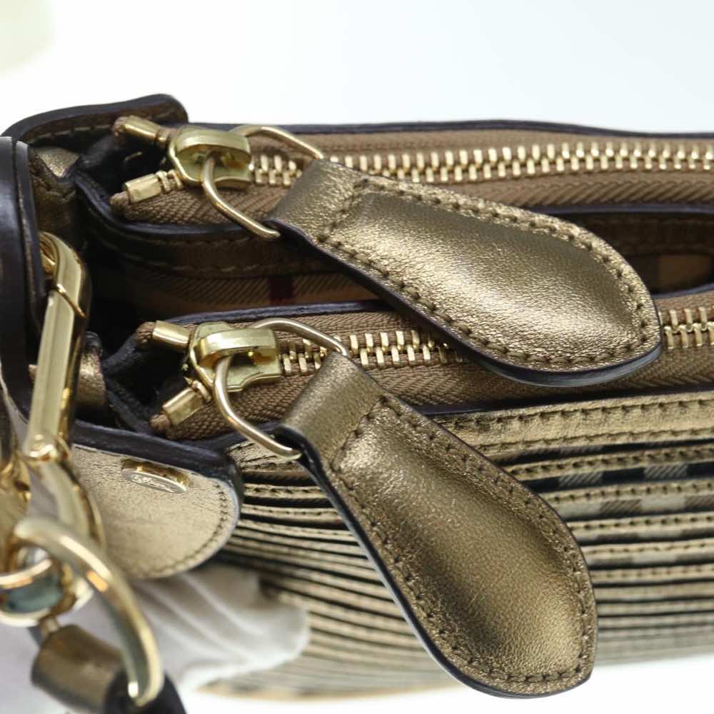 Burberry  - Image 20