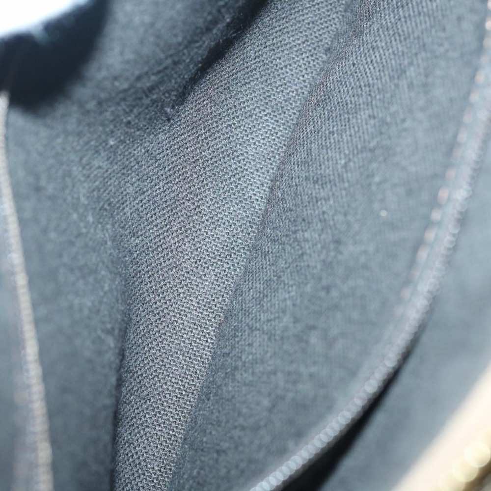 Burberry  - Image 28