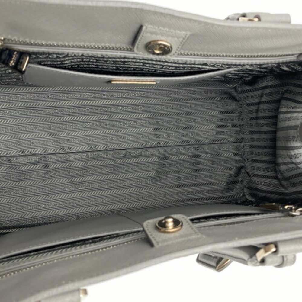 Prada Saffiano - Side view