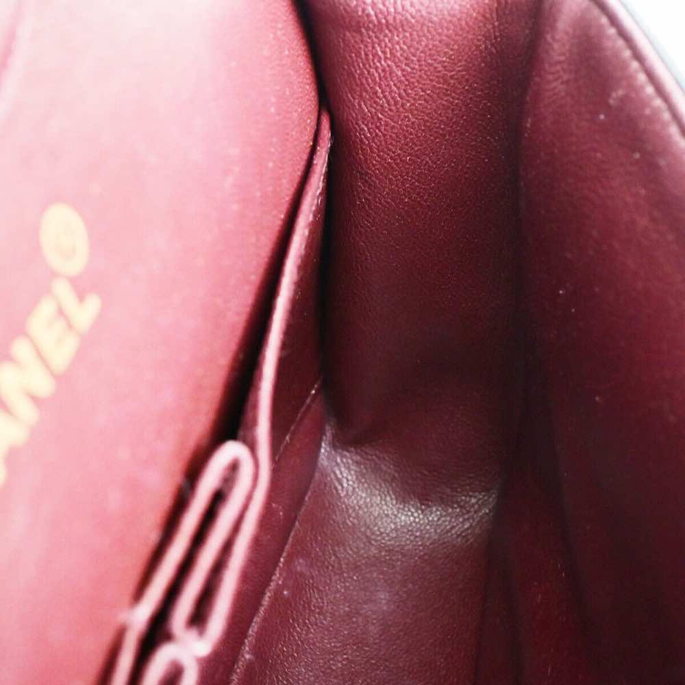 Chanel Timeless - Image 17