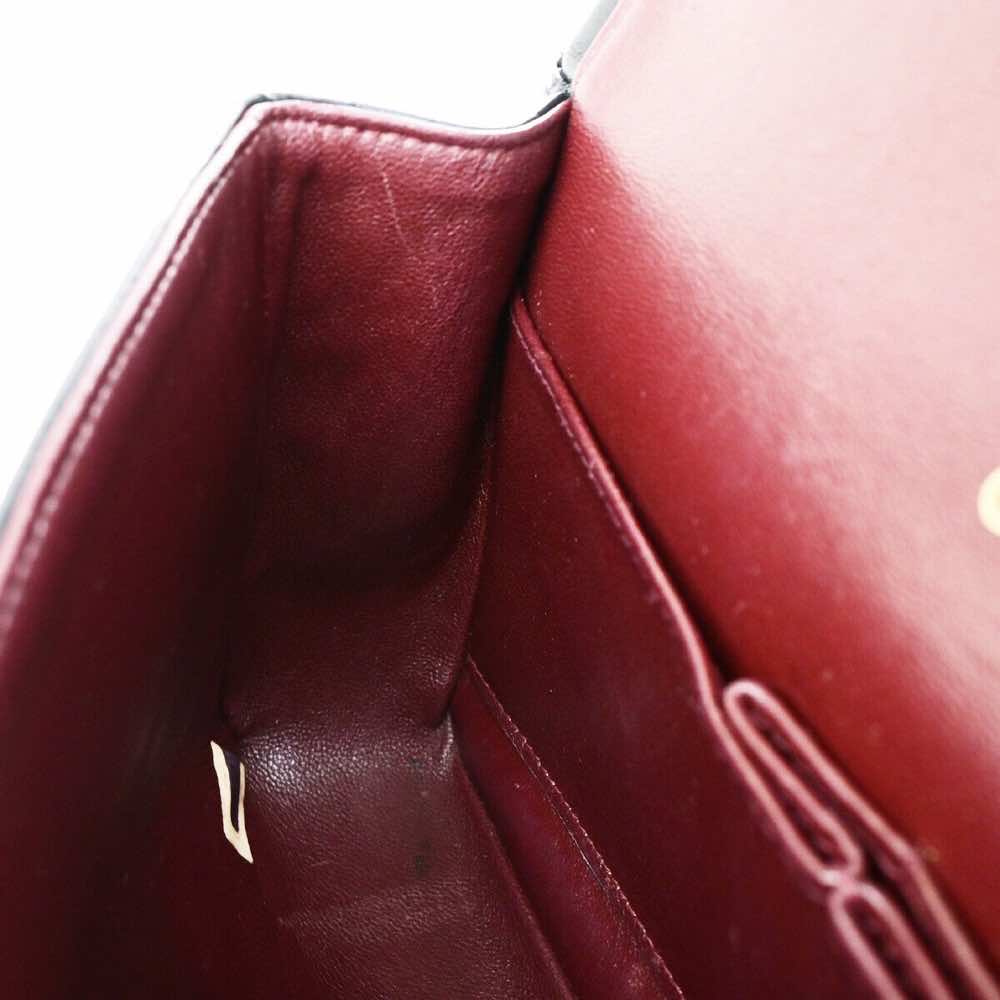 Chanel Timeless - Image 19