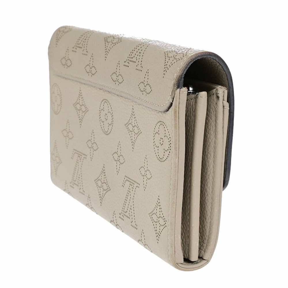 Louis Vuitton Iris - Image 12