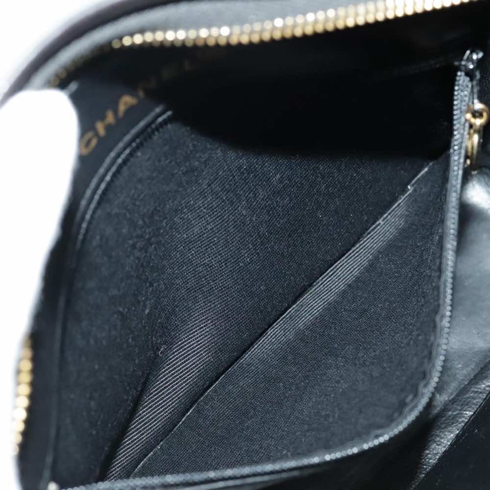 Chanel Camera - Image 12