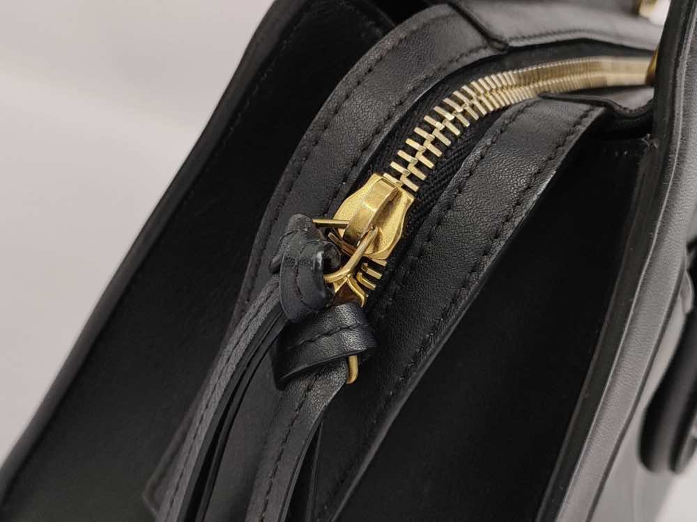 Saint Laurent East Side - Detail 2