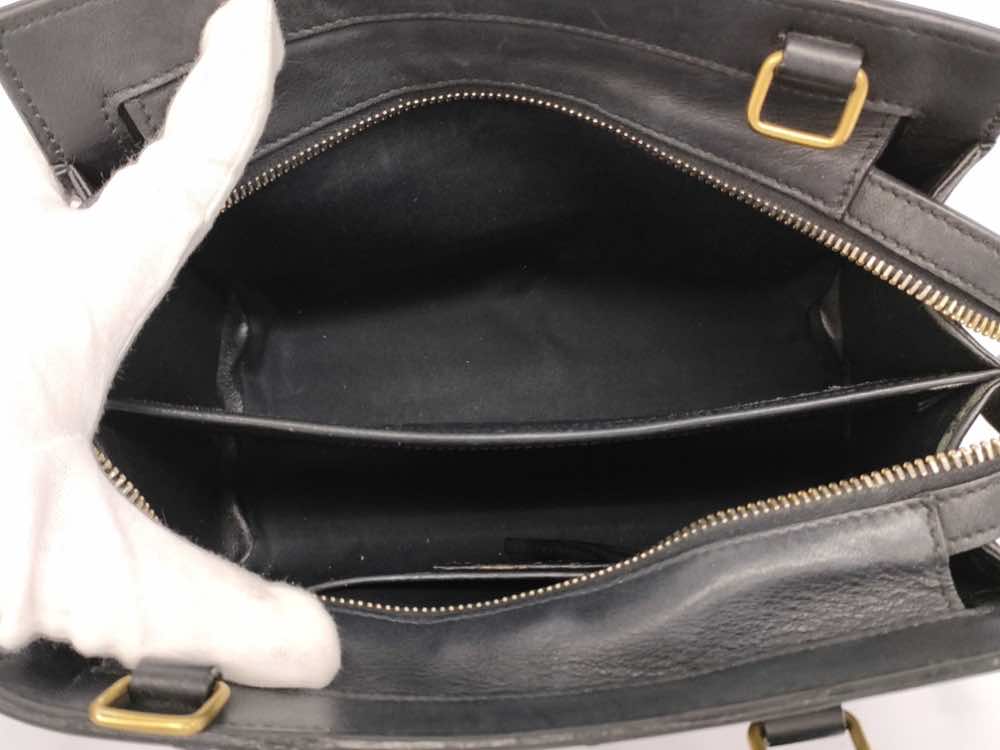 Saint Laurent East Side - Image 10