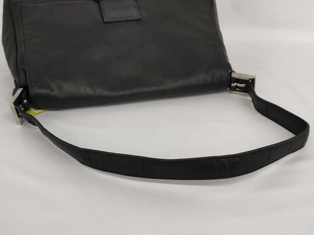 Fendi Mamma Baguette Black Leather Good - Inside View