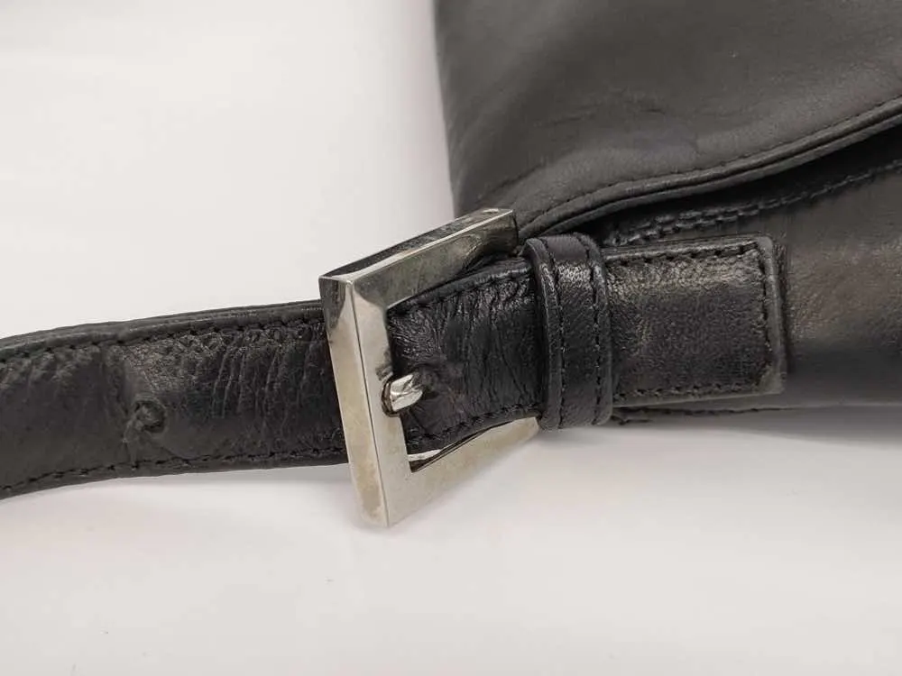 Fendi Mamma Baguette Black Leather Good - Box View
