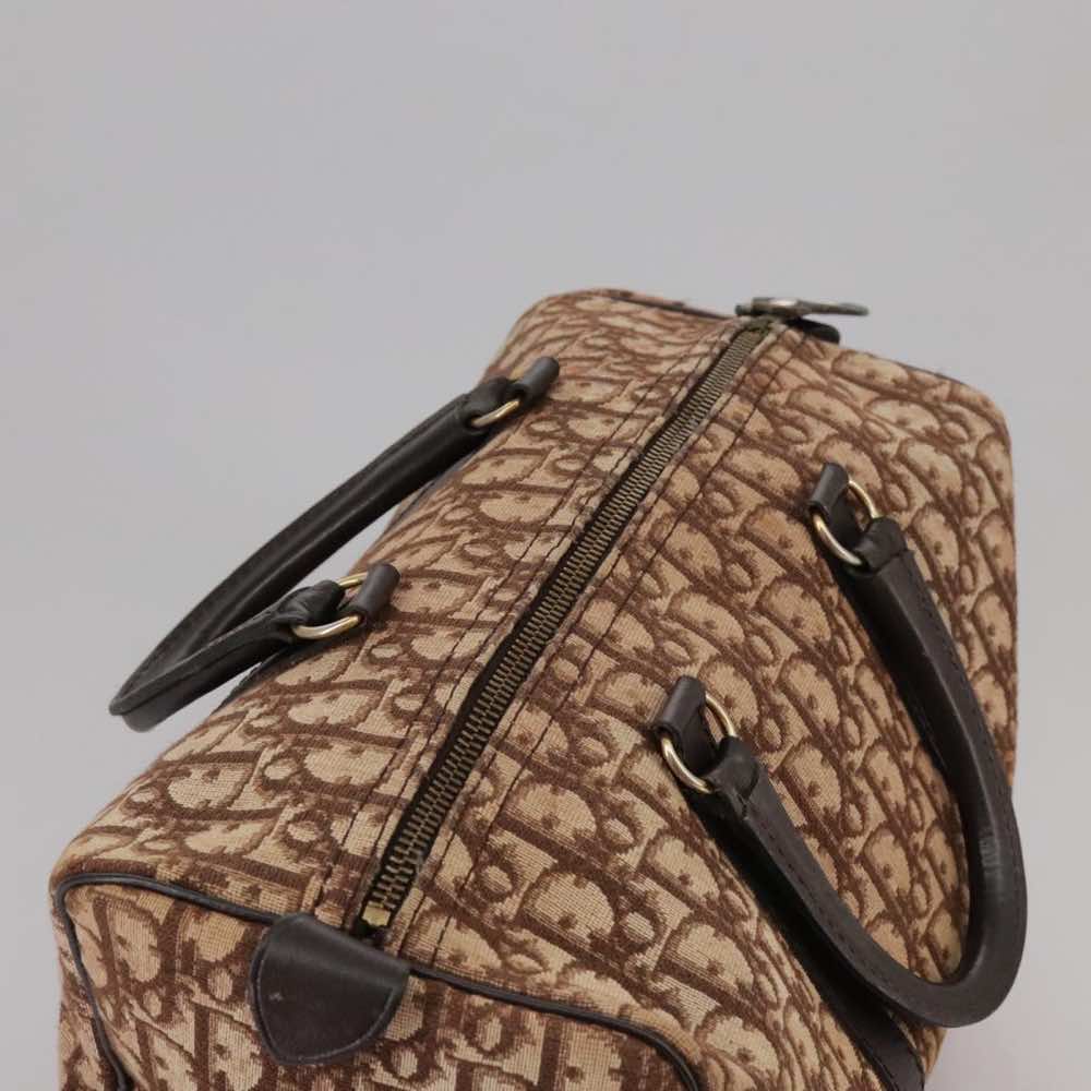 Dior Trotter - Side view