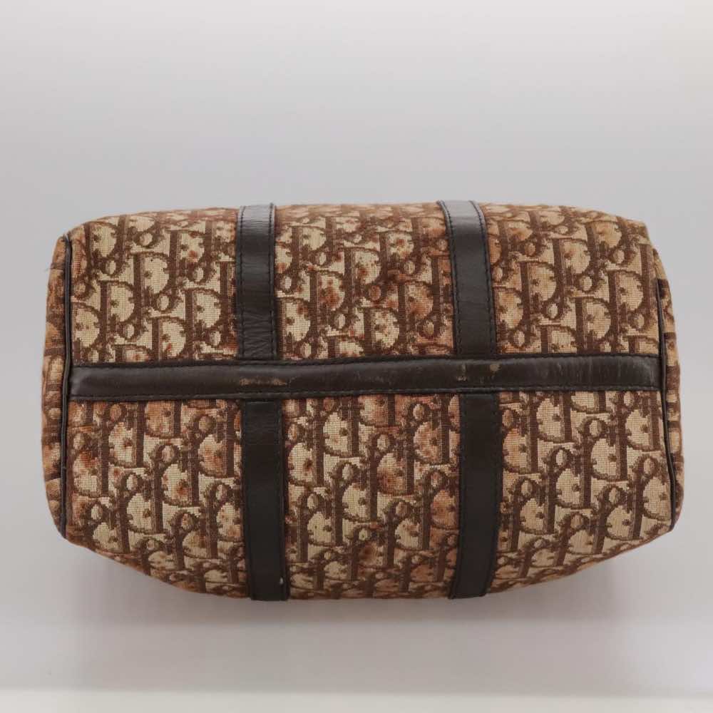 Dior Trotter - Image 21