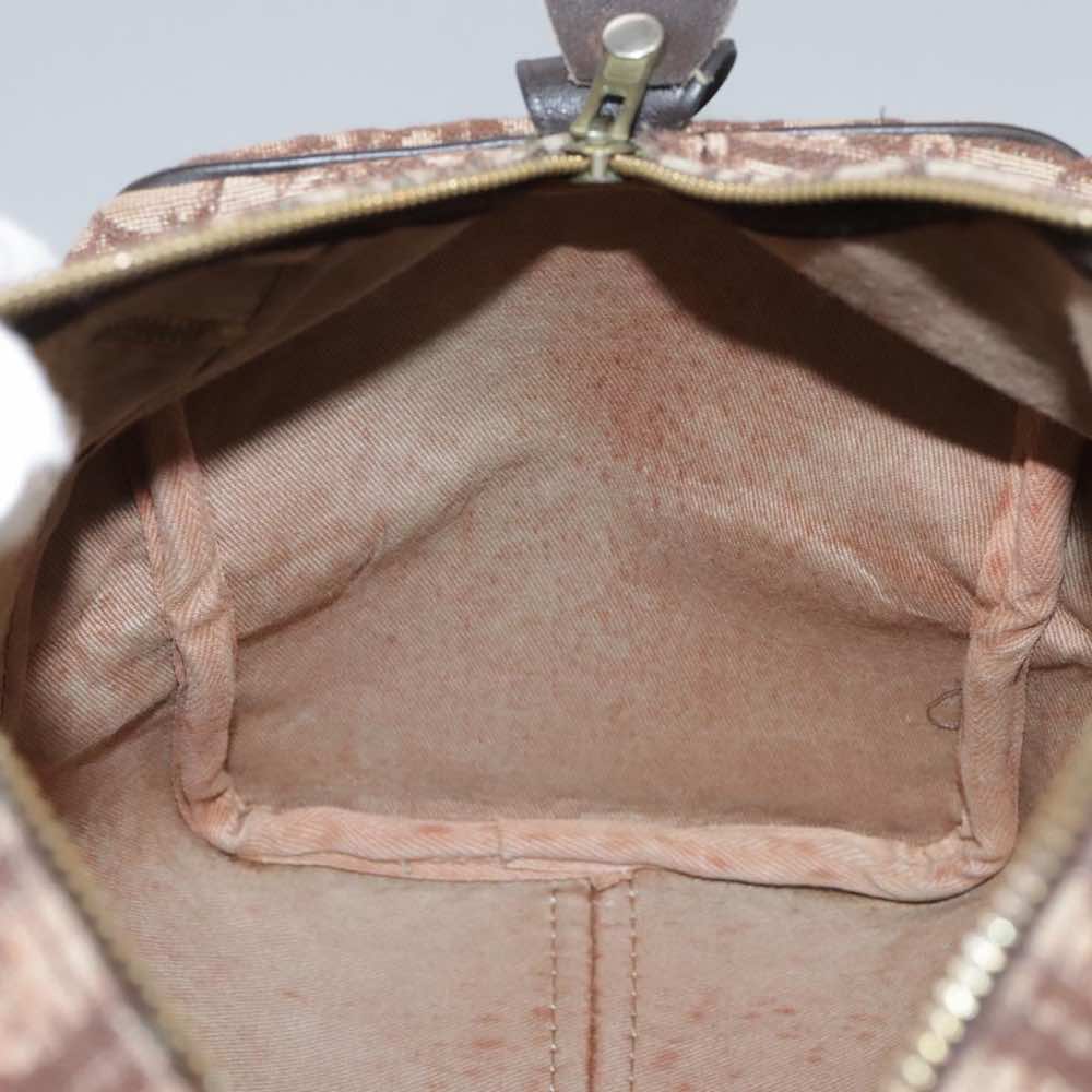 Dior Trotter - Image 23