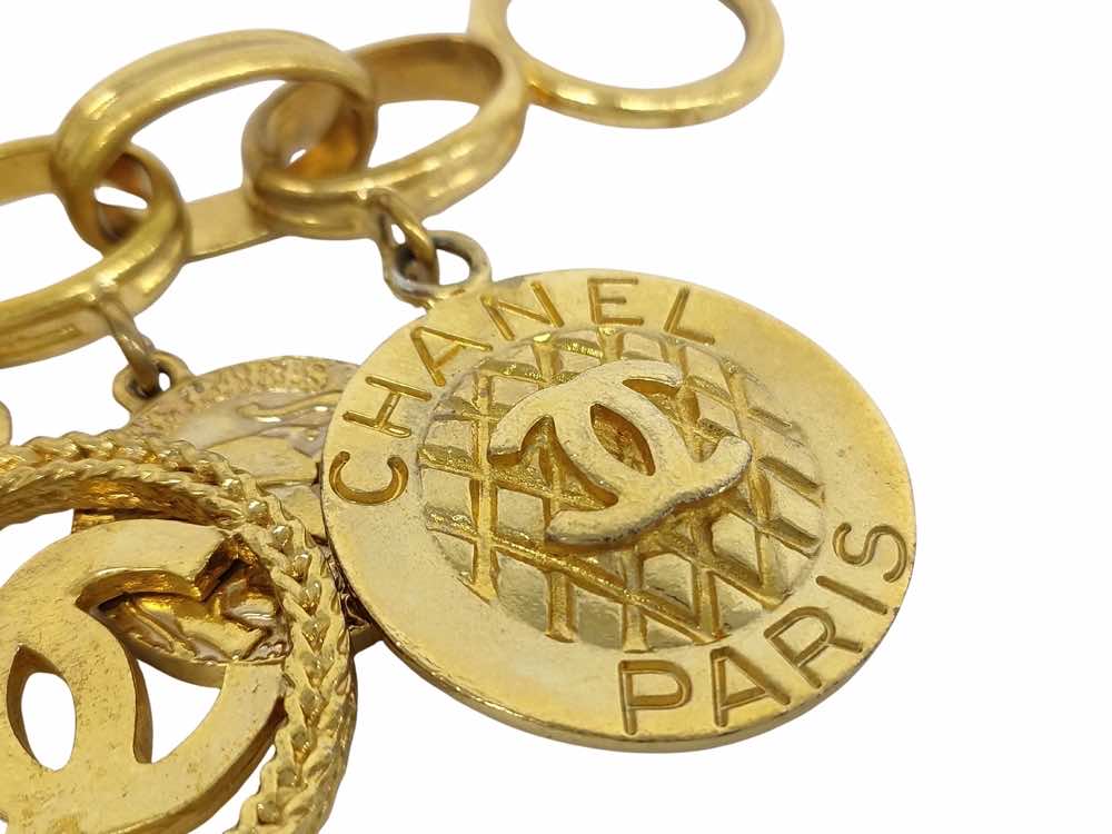 Chanel Coco Mark - Side view