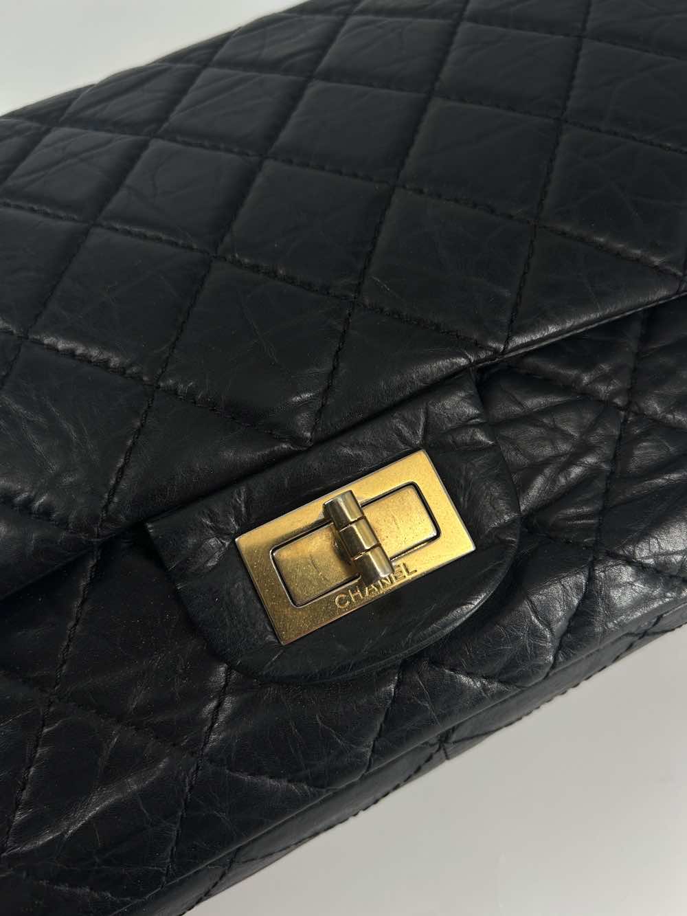 Chanel 2,55 - Image 10