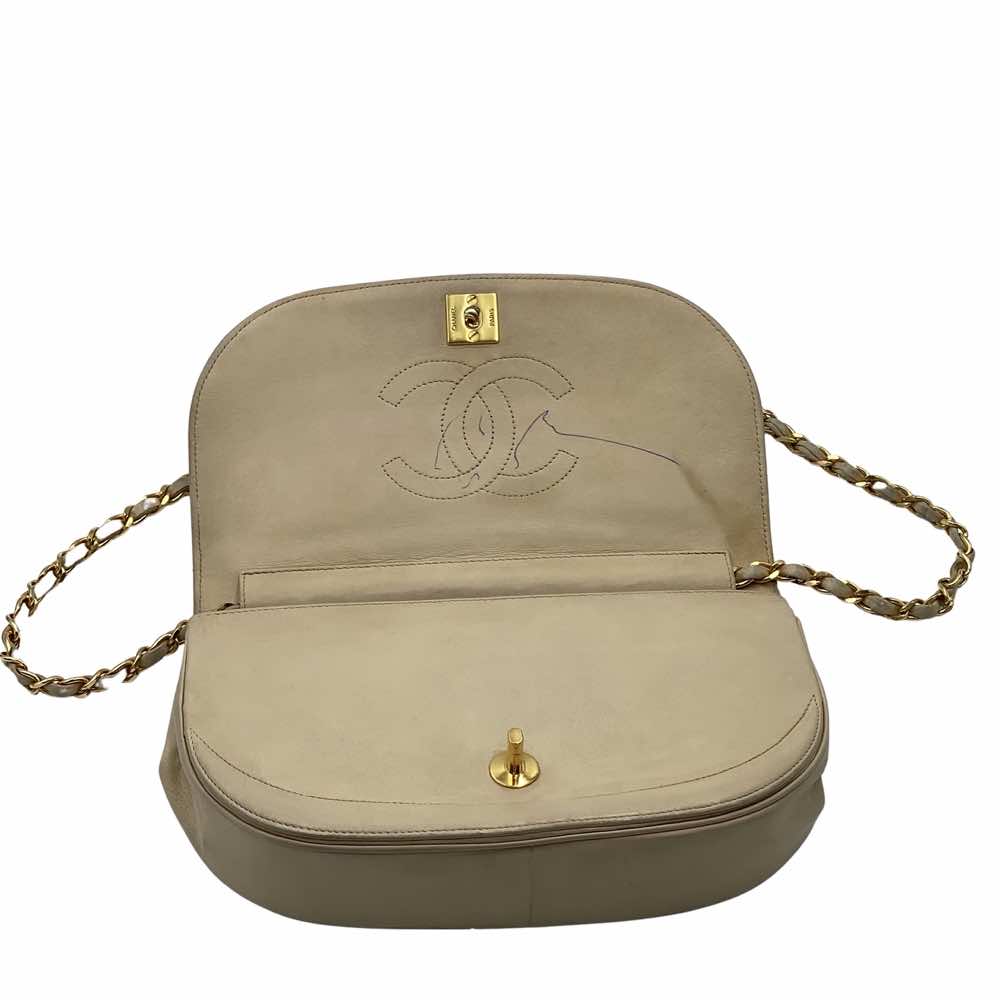 Chanel Demi Lune - 4