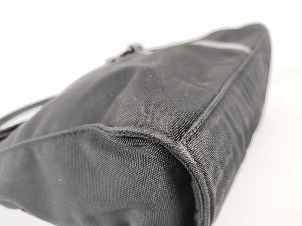 Gucci Jackie - Side view