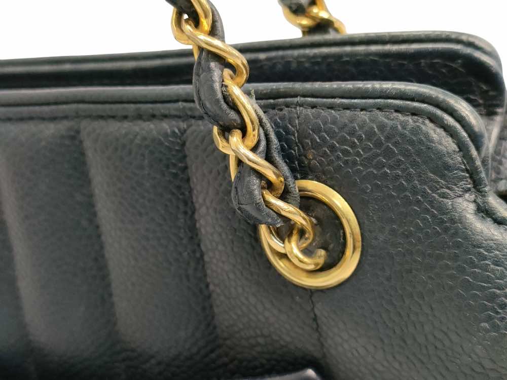 Chanel Mademoiselle - Detail 1