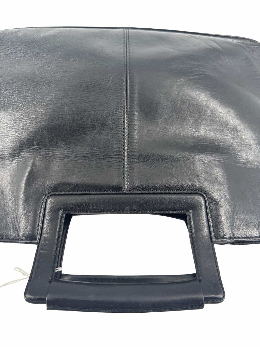 Balenciaga  - Detail 1