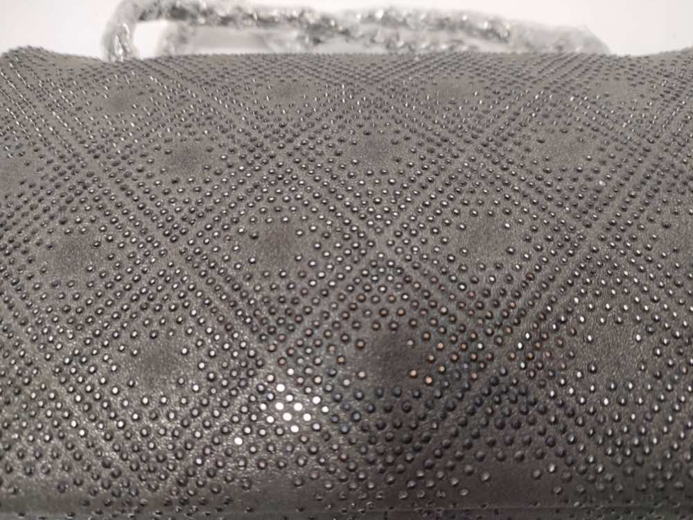 Chanel Flap bag - Side view