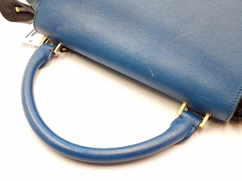 Céline Trapèze - Image 6