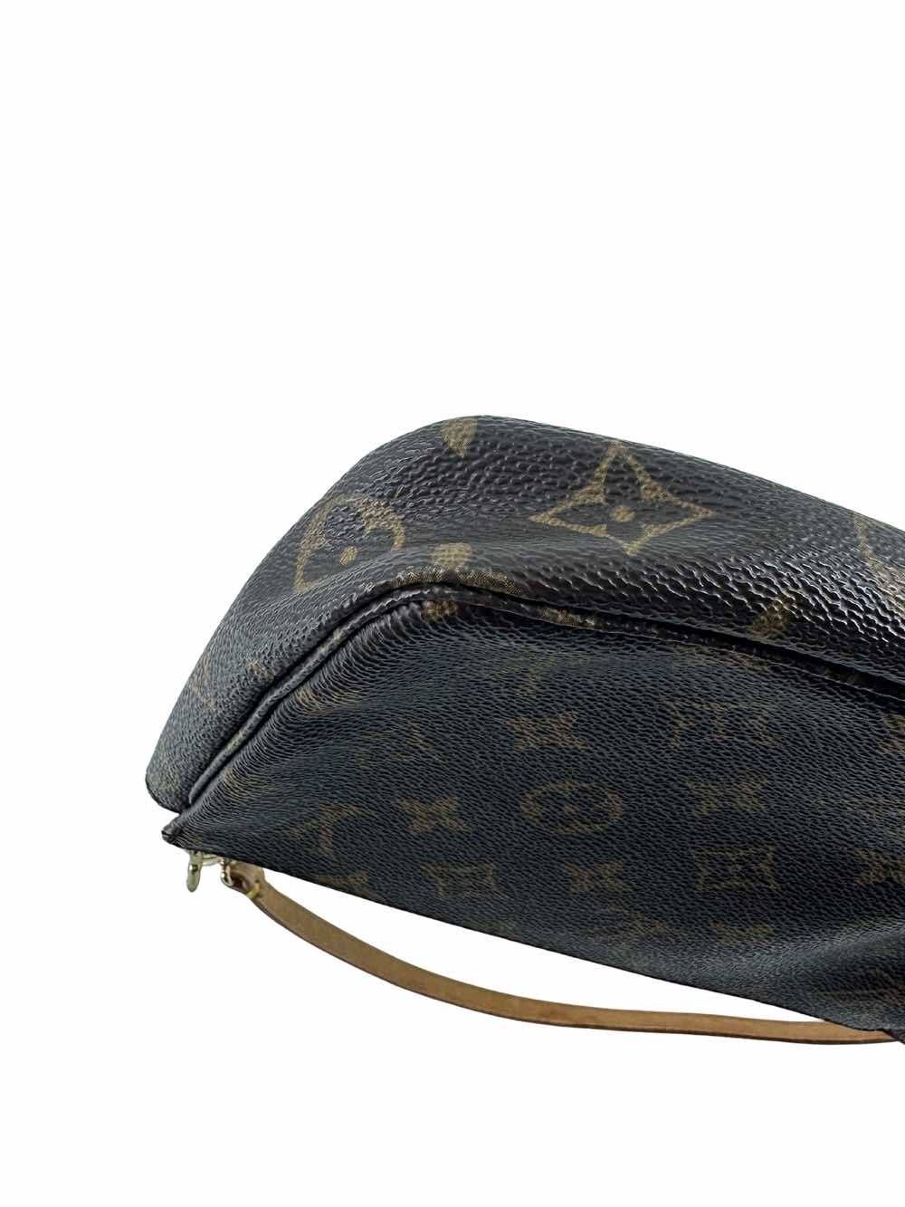 Louis Vuitton Pochette Accessoire - 4