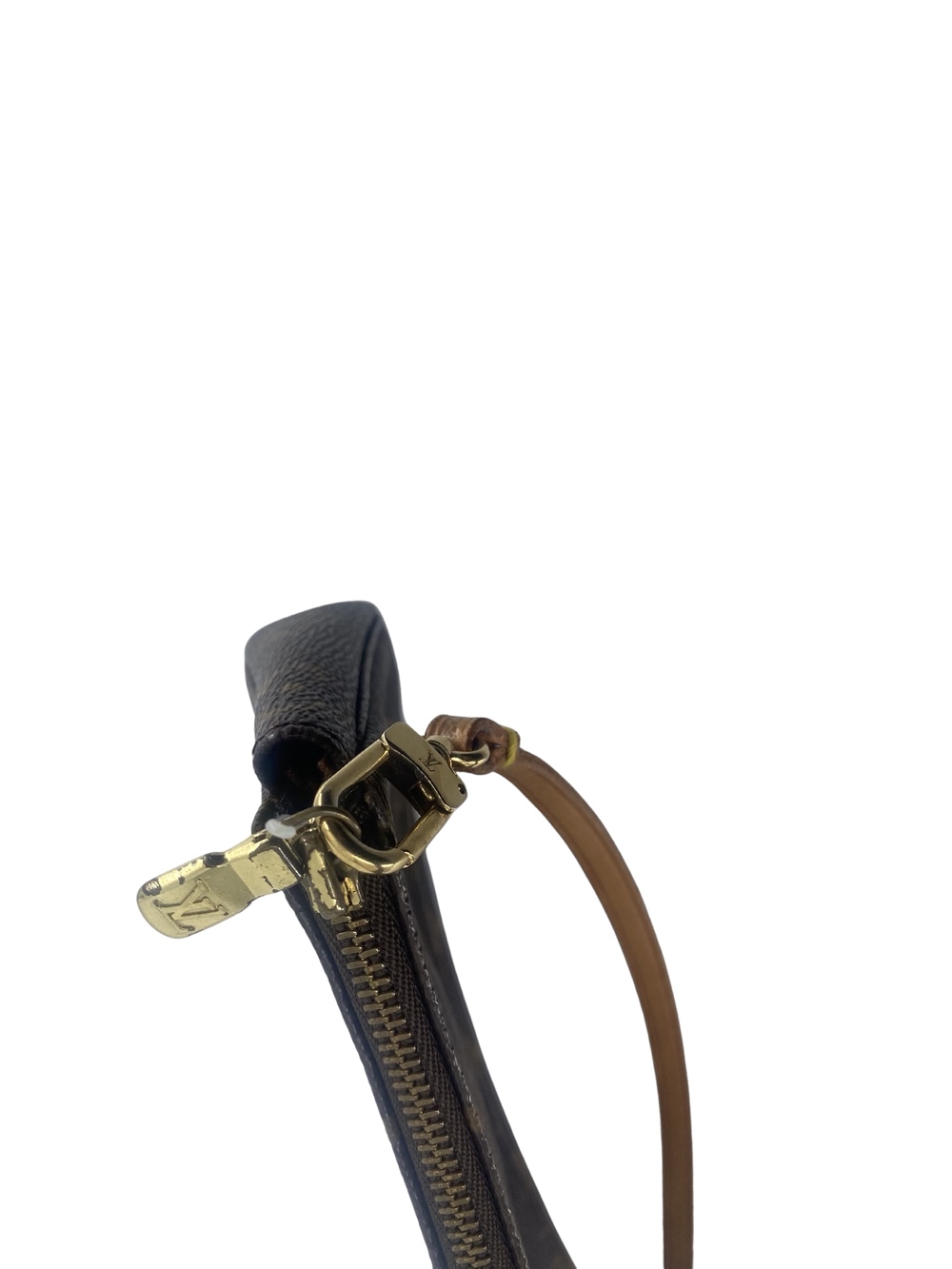 Louis Vuitton Pochette Accessoire - Detail 1