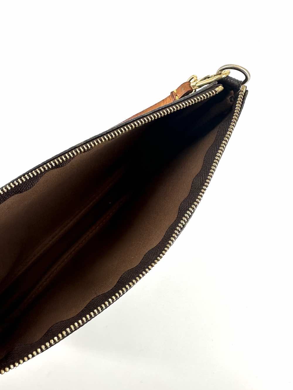 Louis Vuitton Pochette Accessoire - Image 10