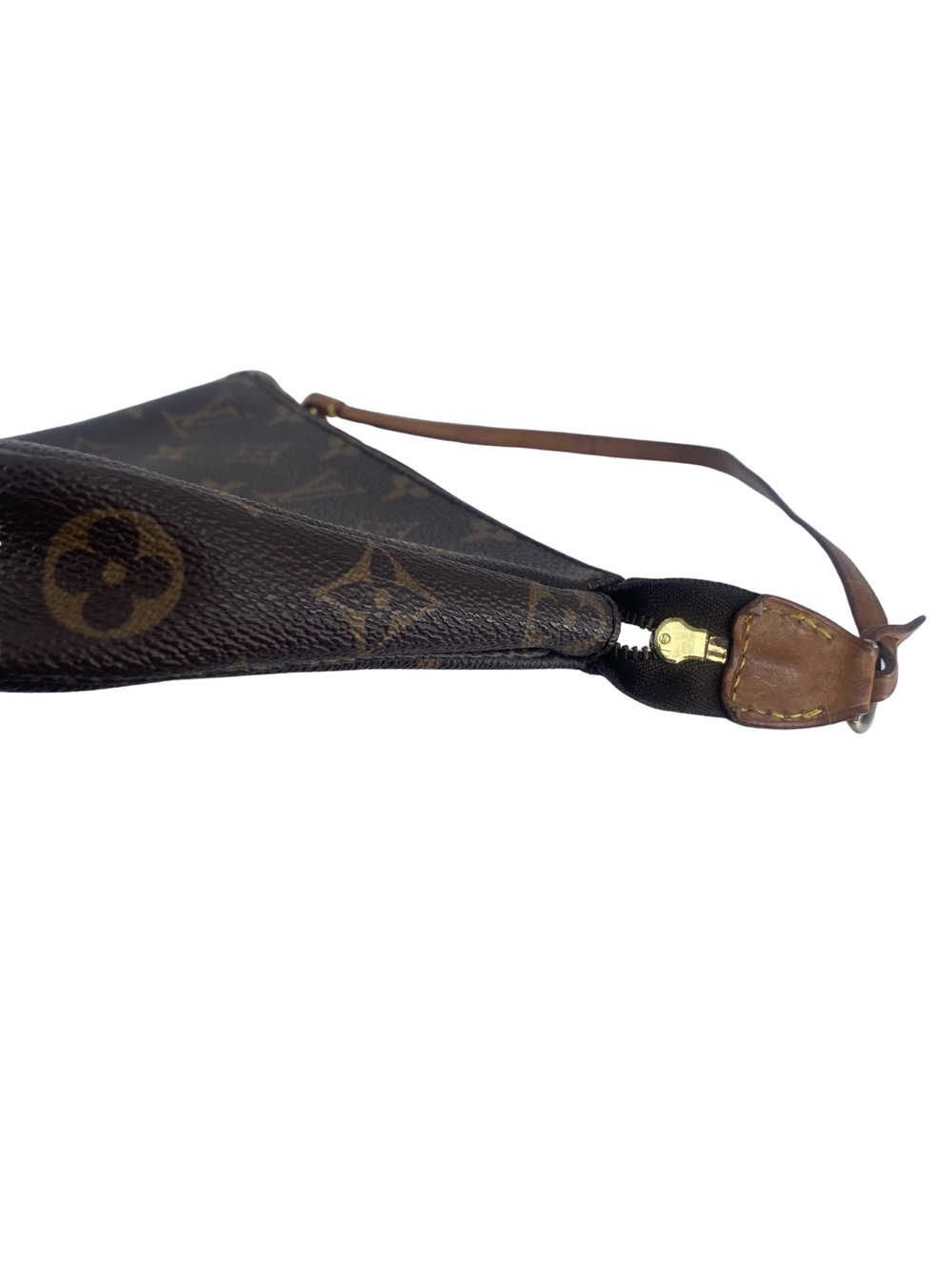 Louis Vuitton Pochette Accessoire - 4