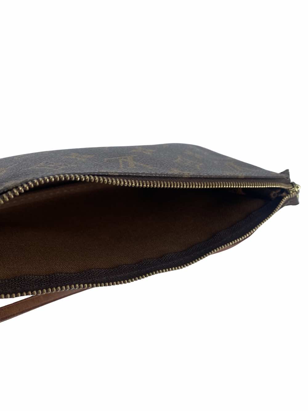 Louis Vuitton Pochette Accessoire - 4