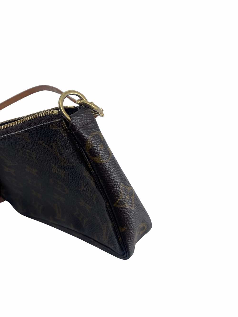 Louis Vuitton Pochette Accessoire - 4