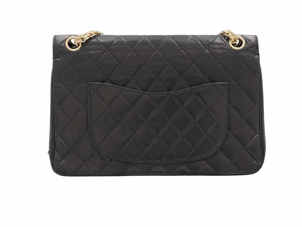 Chanel Double flap - Back view