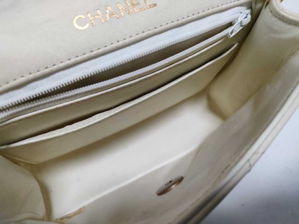 Chanel MINI FLAP BAG - 4