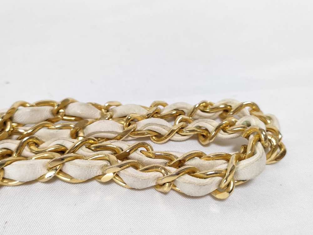 Chanel MINI FLAP BAG - Detail 1