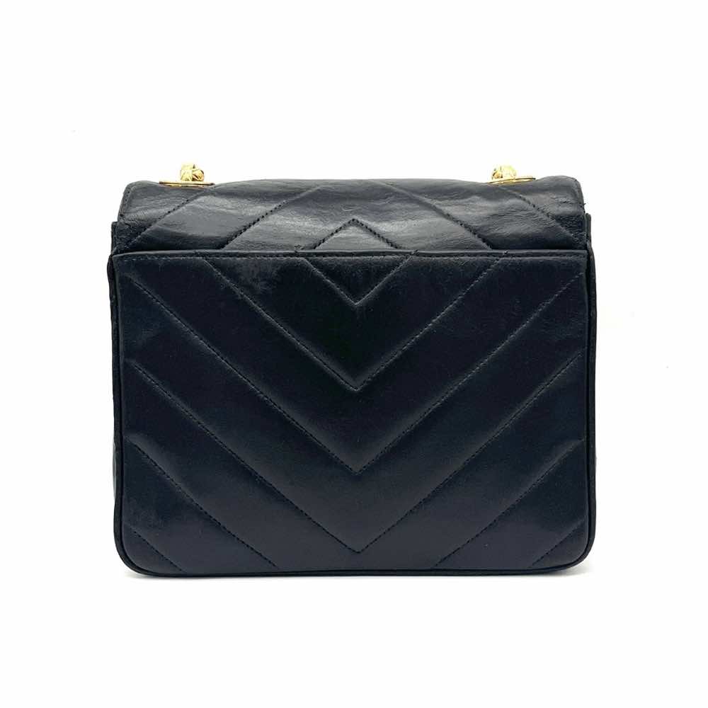 Chanel Flap bag - Back view