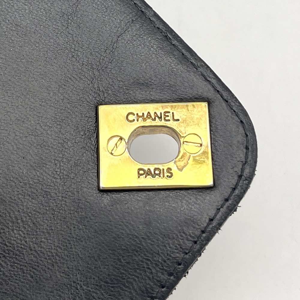Chanel Flap bag - Image 10